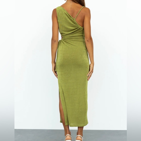 Hello Molly Dress - Picture 2 of 2